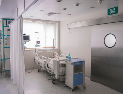 Why Cleanroom Contractors Recommend Cleanroom Stationery for Controlled Environments